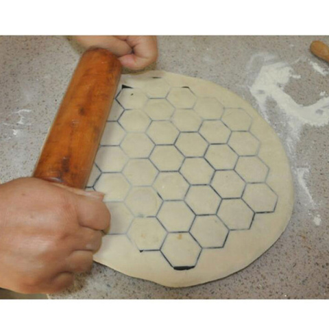 FORM CUTTER FOR DUMPLINGS EARS E-8146