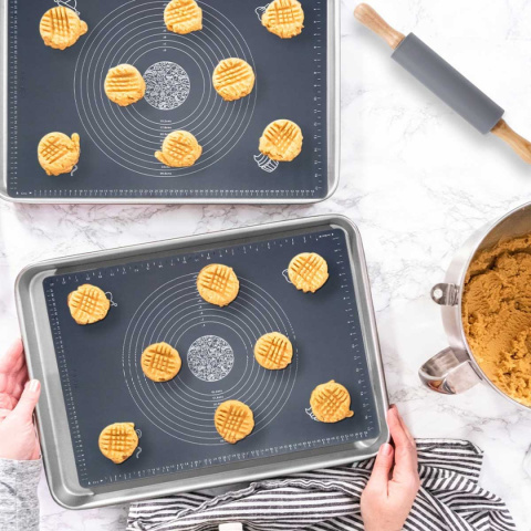 ZESTAW DO CIASTA STOLNICA SILIKONOWA I WAŁEK 279001