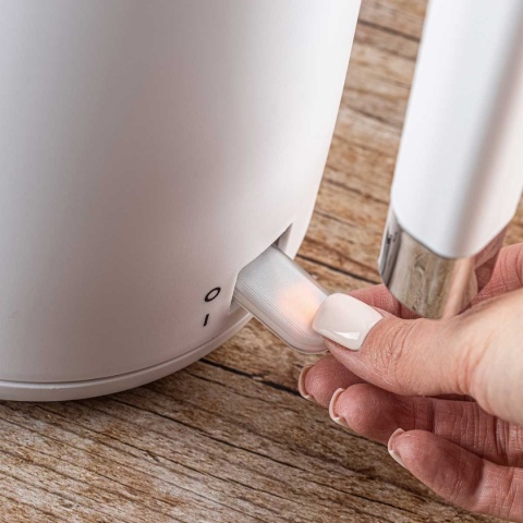 CZAJNIK ELEKTRYCZNY 1,7L KLAUSBERG KB-7890 BIAŁY