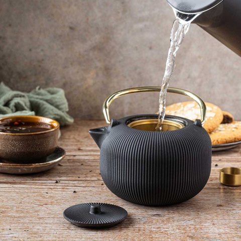 ZAPARZACZ ŻELIWNY IMBRYK 1L Z FILTREM KINGHOFF KH-1931