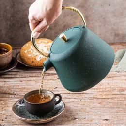 ZAPARZACZ ŻELIWNY IMBRYK 1L Z FILTREM KINGHOFF KH-1933