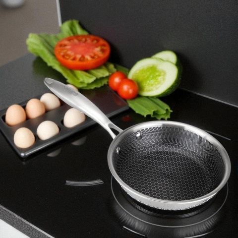 PATELNIA STALOWA 18cm Z POWŁOKĄ PLASTER MIODU E-7544