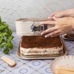 FORMA BLACHA KWADRATOWA ROZPINANA DO CIASTA 27,5x27,5cm KINGHOFF KH-1977