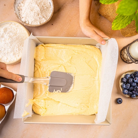 FORMA BLACHA KWADRATOWA DO CIASTA 24x24cm KINGHOFF KH-1974