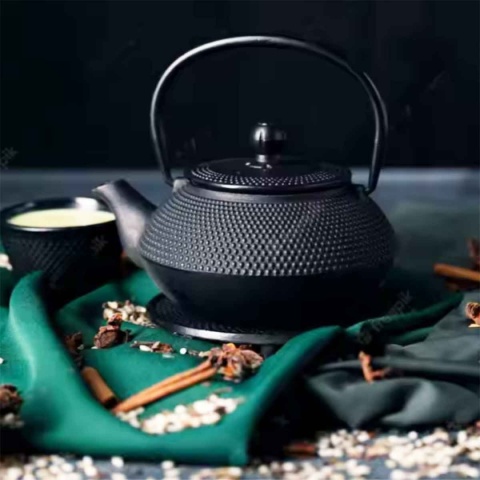 ZAPARZACZ ŻELIWNY DZBANEKCZARNY 900ml Z FILTREM i FILIŻANKAMI PREZENT